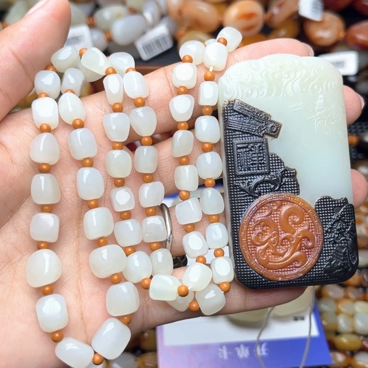 用***8手链未镶嵌和田玉（糖玉）