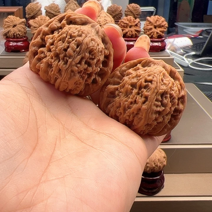 吊坠文玩核桃41 南疆石 u-010