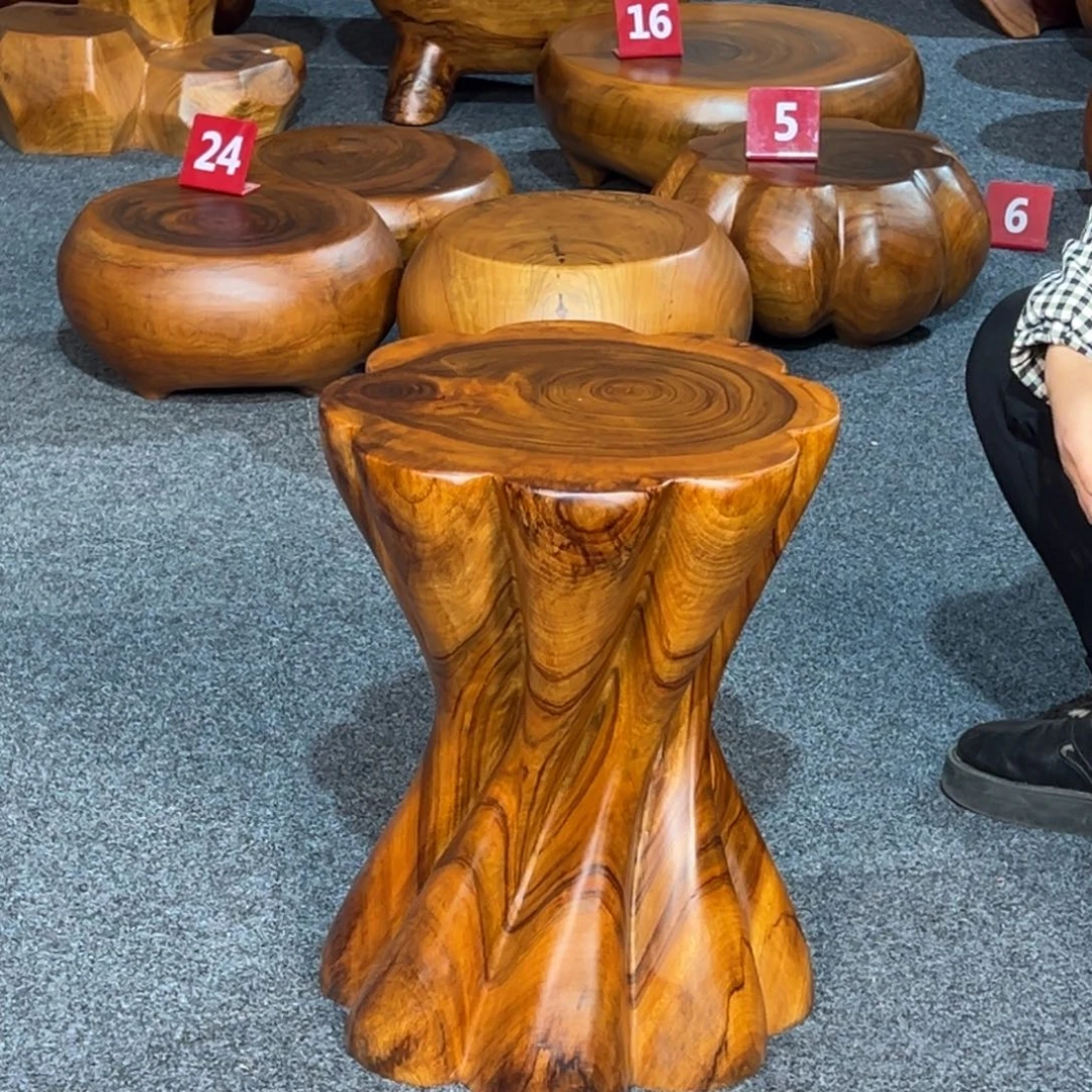 24 号香樟木尺寸：35-35-45cm