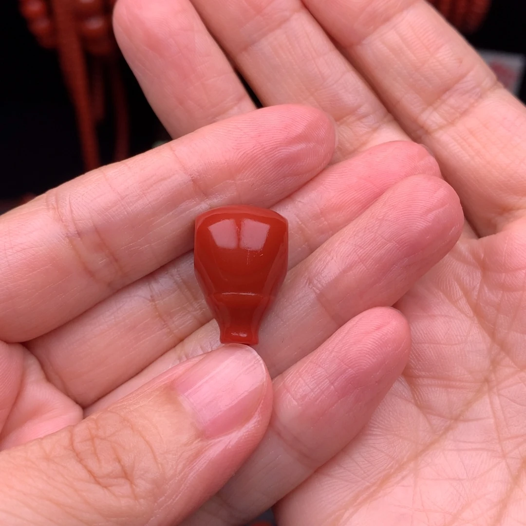 南红玛瑙未镶嵌福利清货有纹无裂