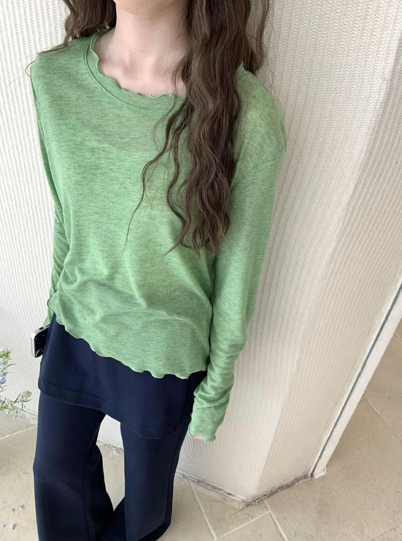 修身型木耳纯色木耳边圆领T恤显瘦开叉针织长袖宽松女士百搭