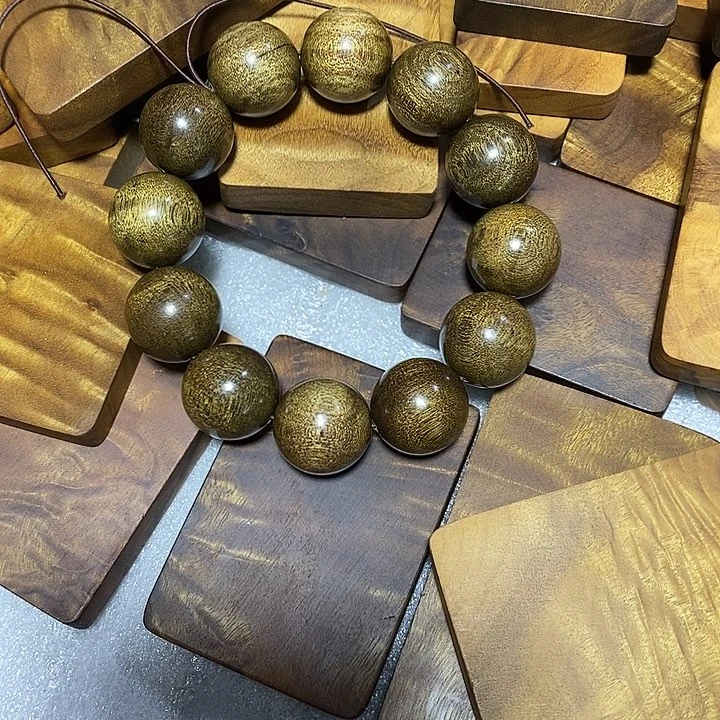 金丝楠木小叶金丝