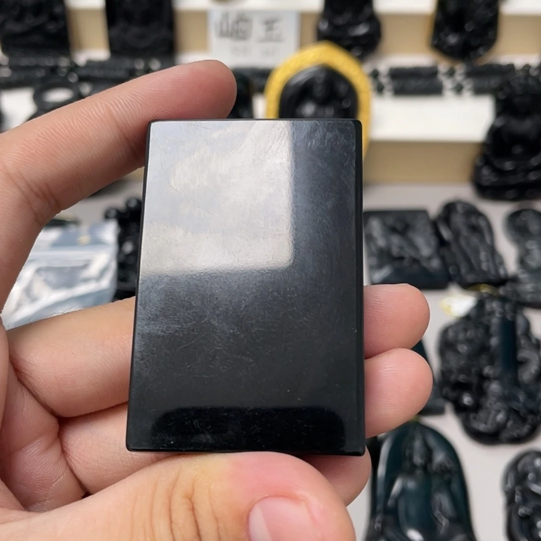 道***觉蛇纹石玉未镶嵌吊坠