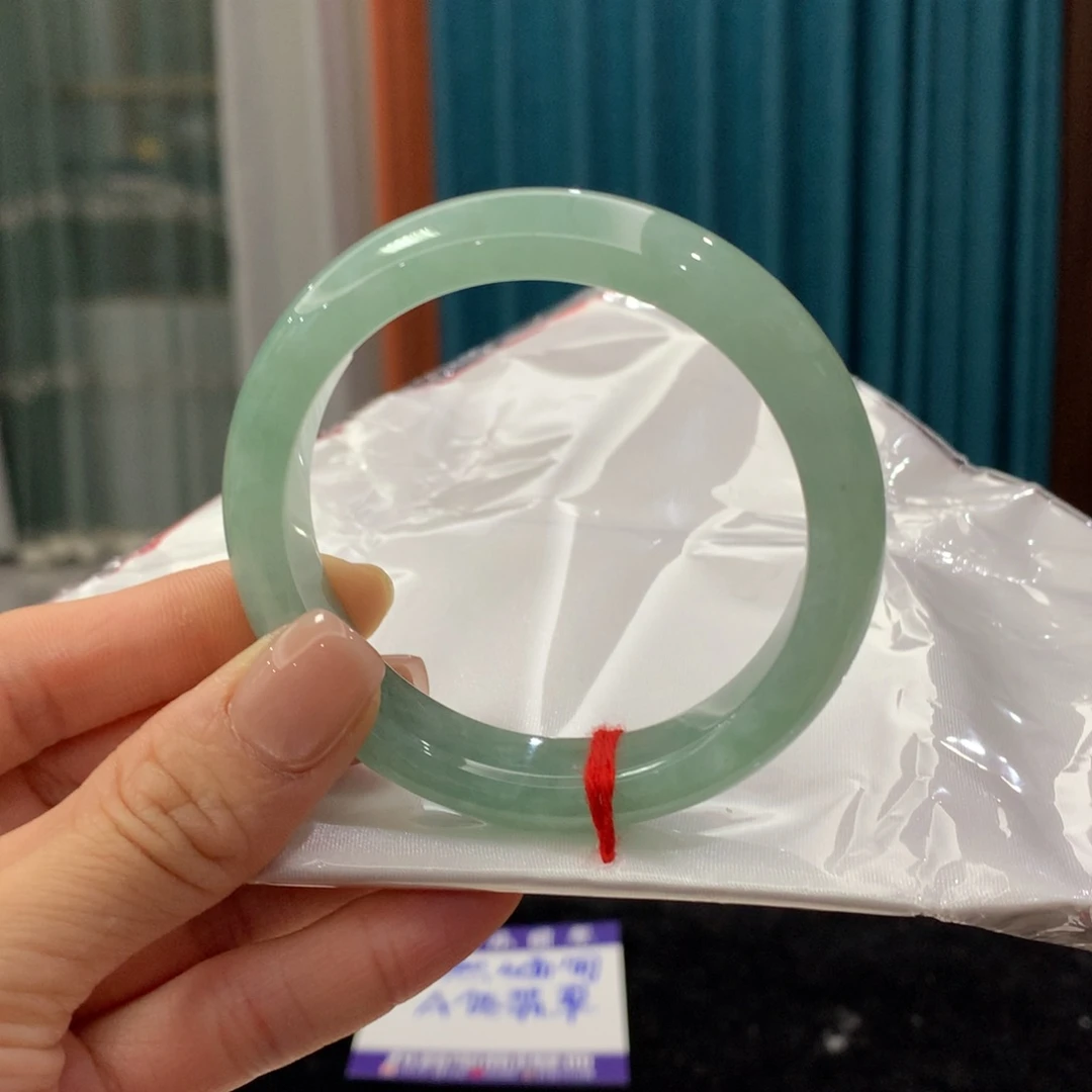 未镶嵌手镯翡翠完美者慎拍 圈口 55.8