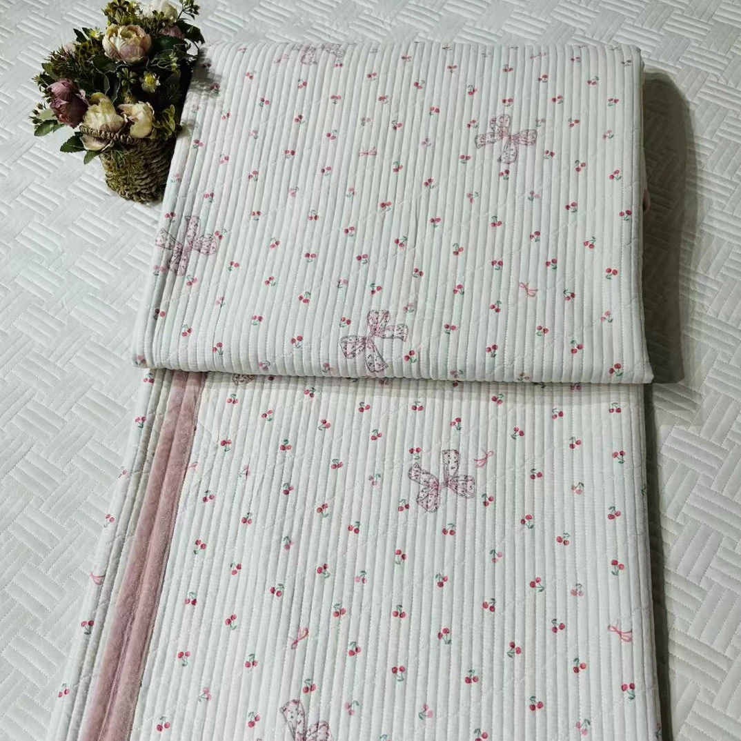 四季可用床盖纯棉+宝宝绒200×220微瑕～G210