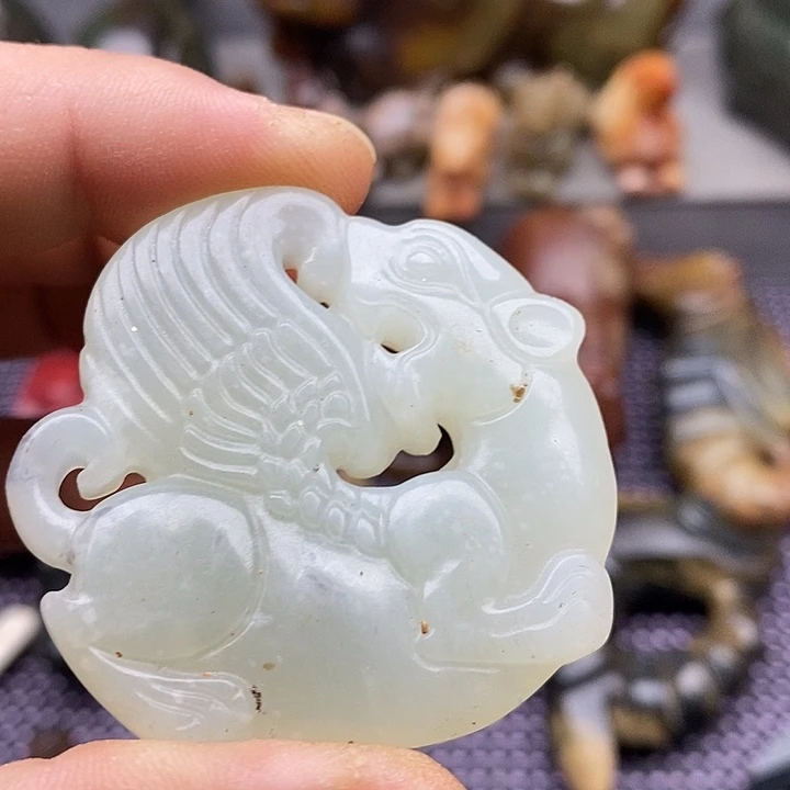 未镶嵌蛇纹石玉颈饰