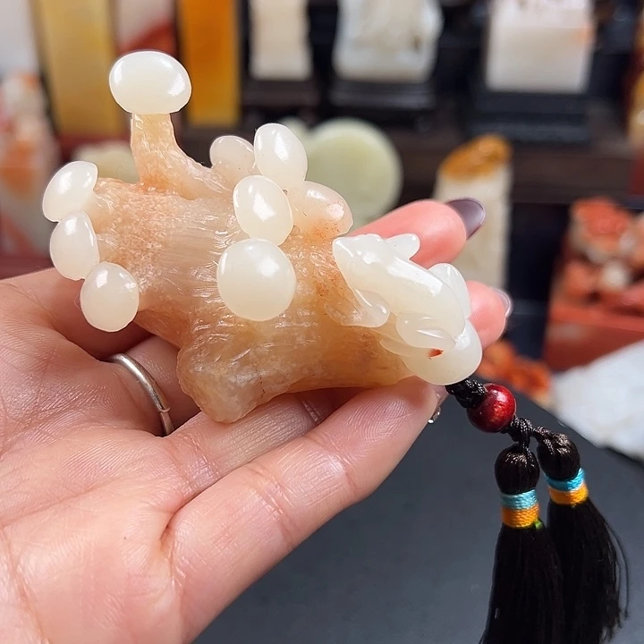 寿山石老性芙蓉石