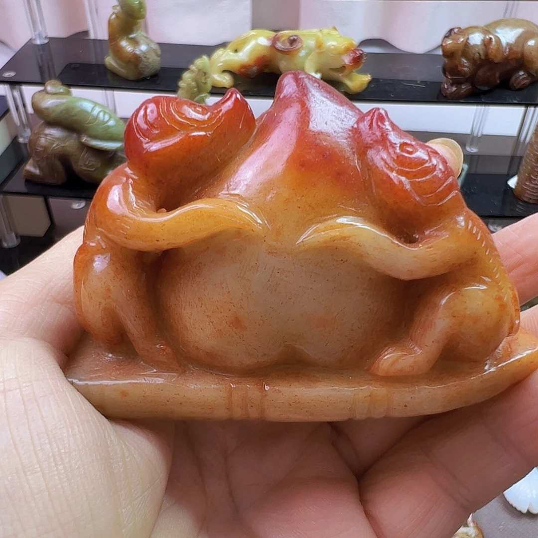 观***员颈饰未镶嵌和田玉