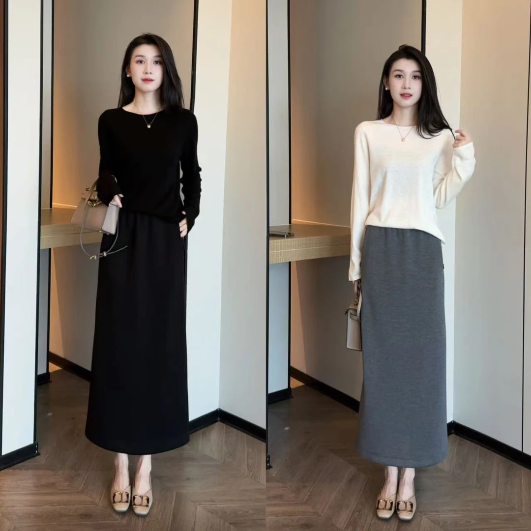 秋季新款时尚百搭圆领女士针织衫+松紧腰高弹力直筒半身裙套装