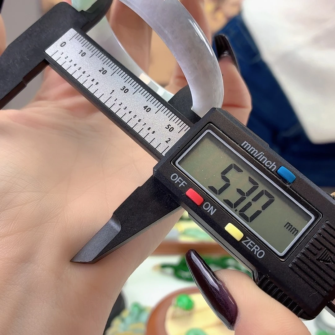 翡翠未镶嵌手镯翡翠