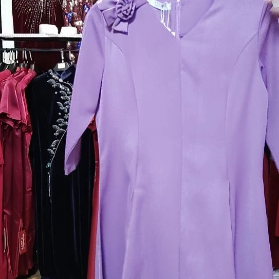 粉紫色v领中长款连衣裙2xl100-120斤左右