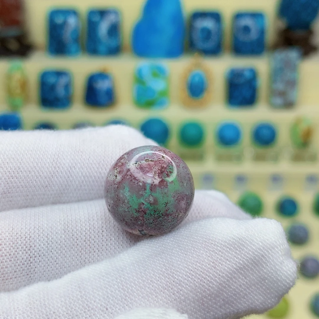 绿松石绿松石未镶嵌