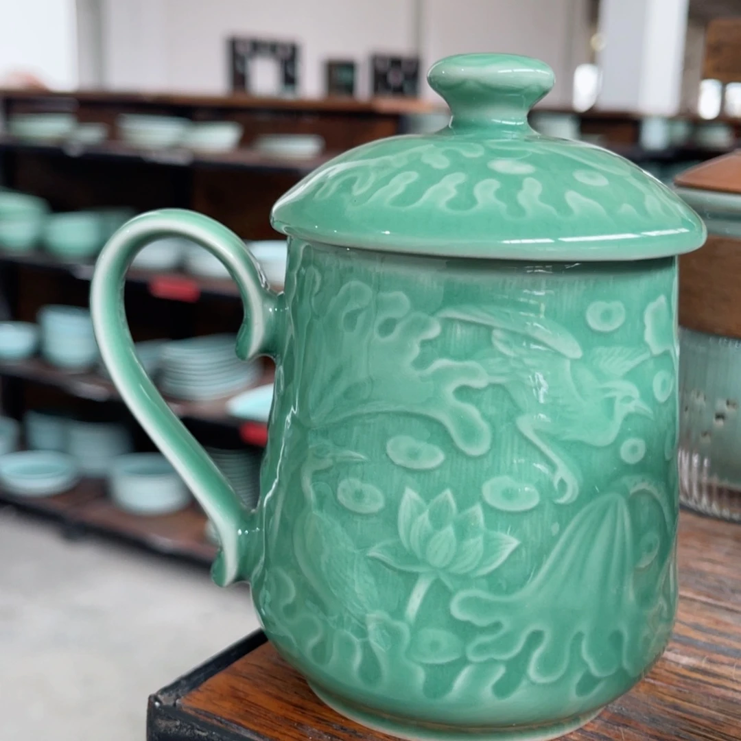 瓷片额哈哈哈哈哈哈哈哈哈