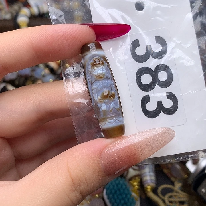 玛瑙/玉髓未镶嵌发一个