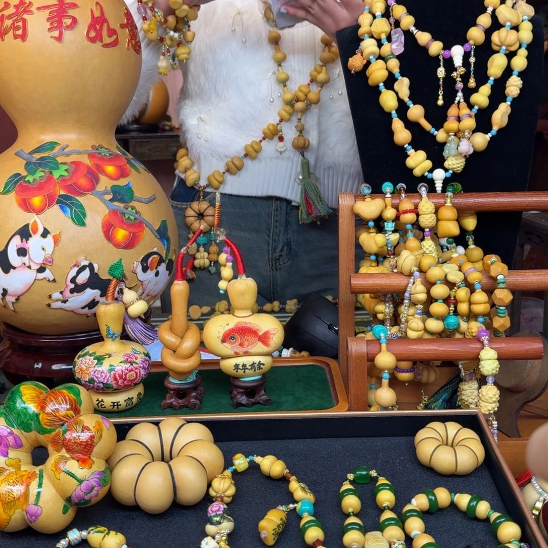 冠***儿大叶紫檀（黑酸枝木类）