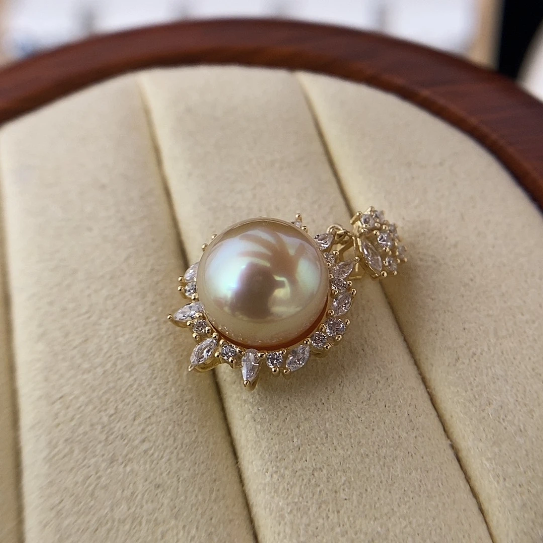 海水珍珠颈饰银S925镀金镶嵌