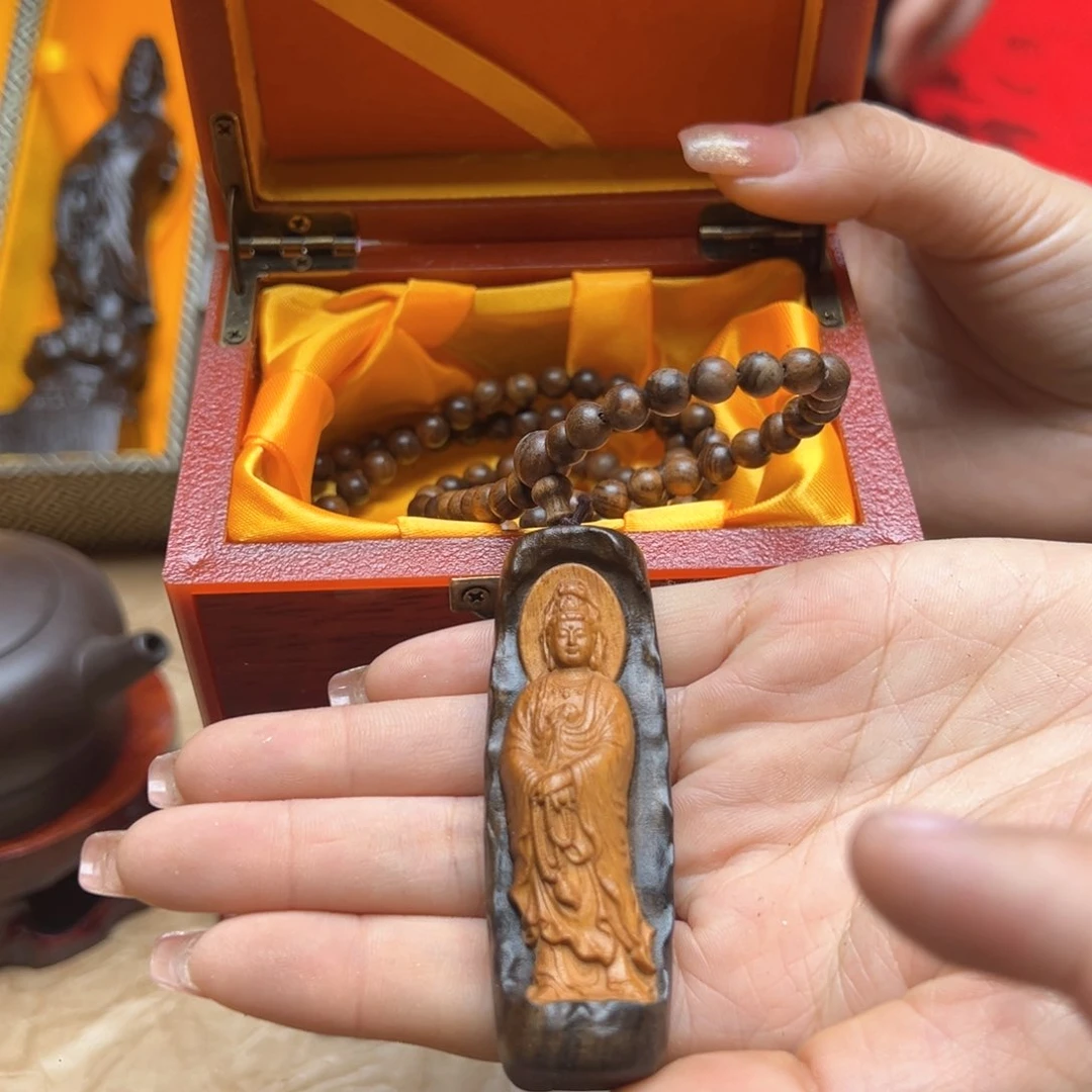 大叶紫檀（黑酸枝木类）