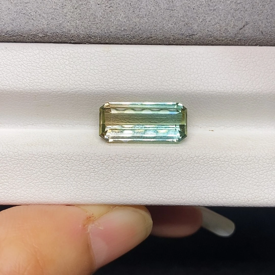 未镶嵌碧玺6.095克拉天然全净满火彩西瓜碧玺