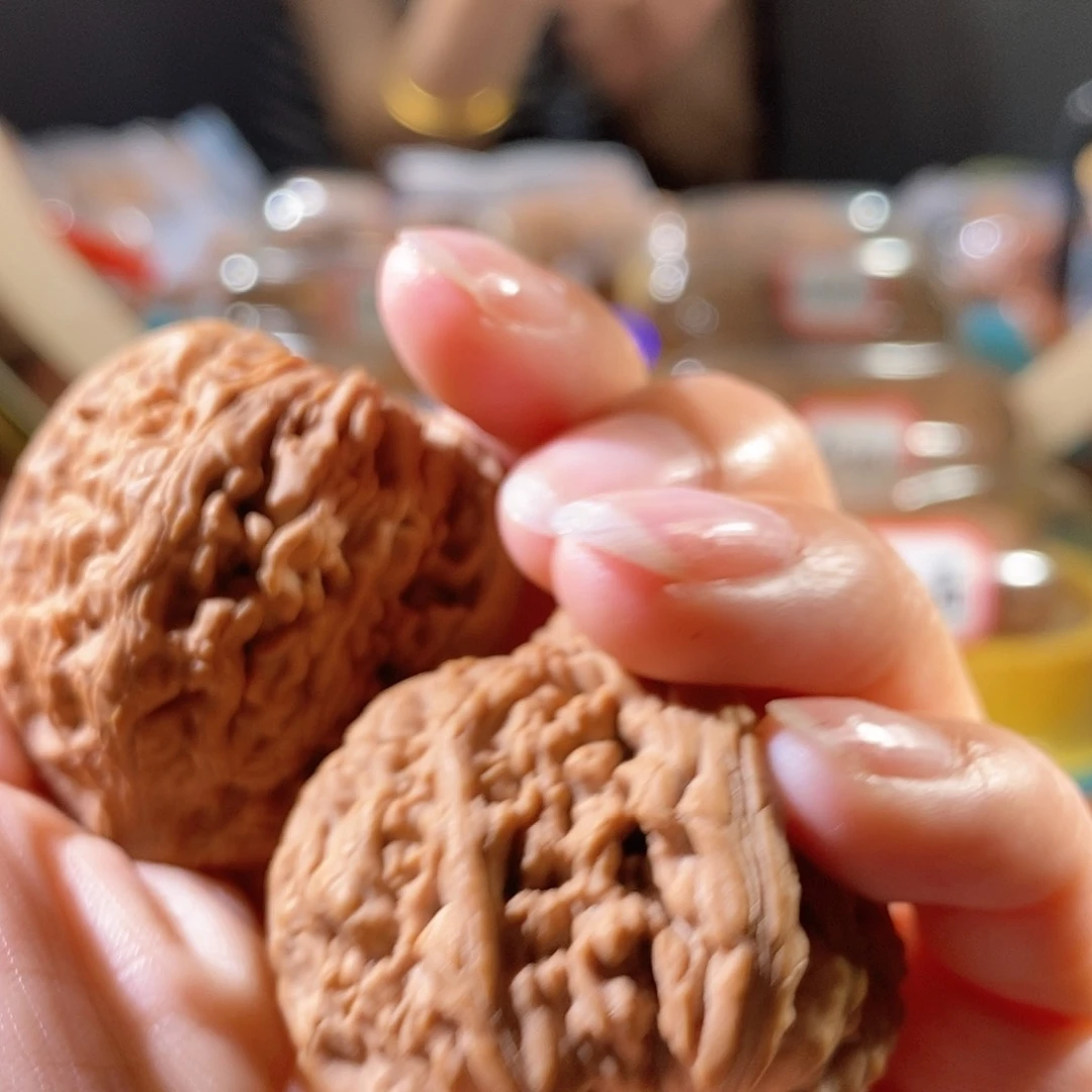 文玩核桃吊坠道**?虎头王