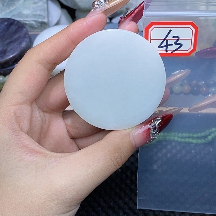 和田玉和田玉边角料随机发未镶嵌