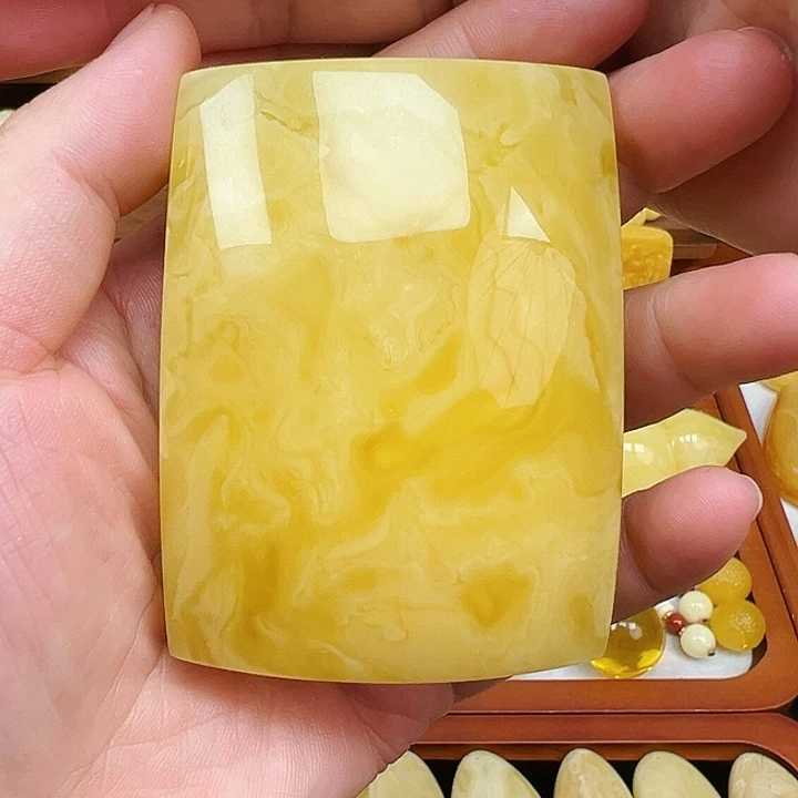 裸石琥珀未镶嵌蜜蜡方牌