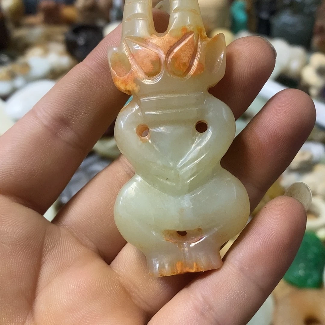 和田玉（糖玉）未镶嵌挂件