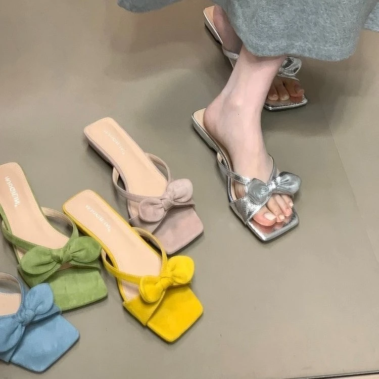 法式方头凉拖鞋女夏外穿2025新款仙女气质晚晚配裙子蝴蝶结凉鞋子