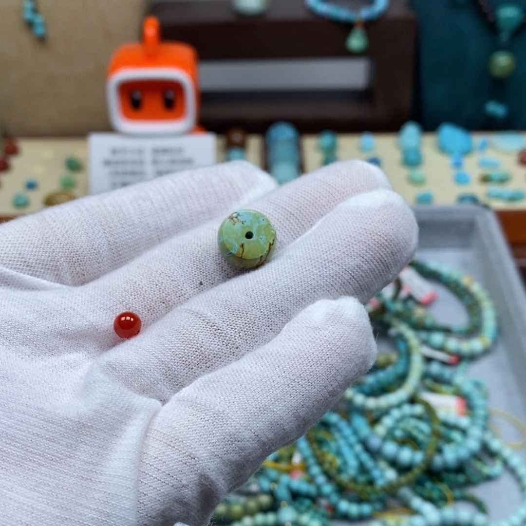 未镶嵌配饰南红玛瑙