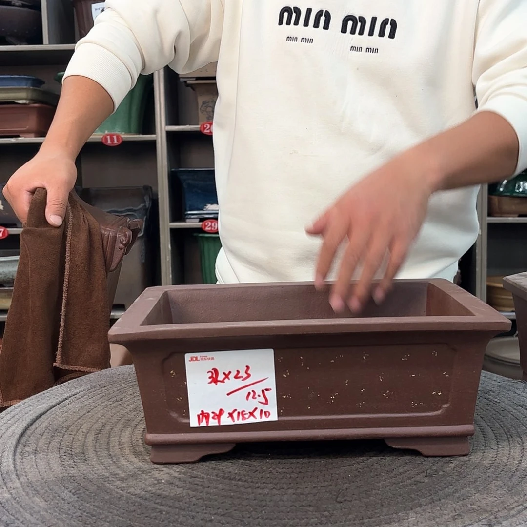 紫砂花盆紫砂的味道真的是很不错