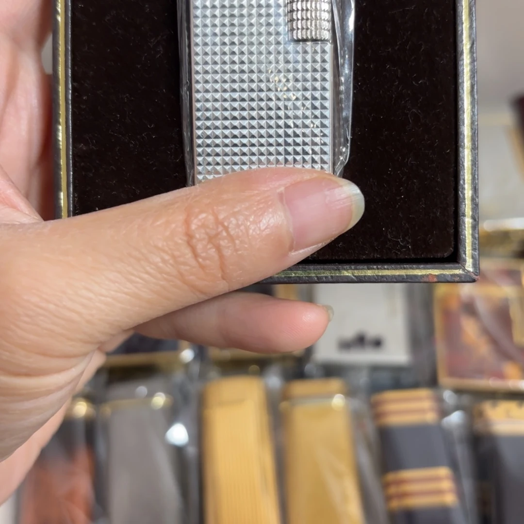 都登卡中古打火机