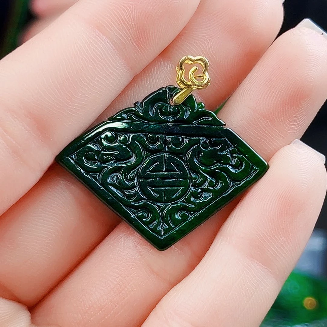 颈饰银S925镶嵌翡翠多样性