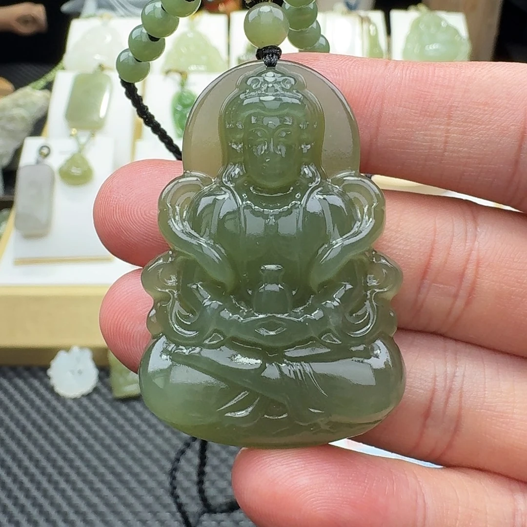 麻***雀和田玉未镶嵌颈饰
