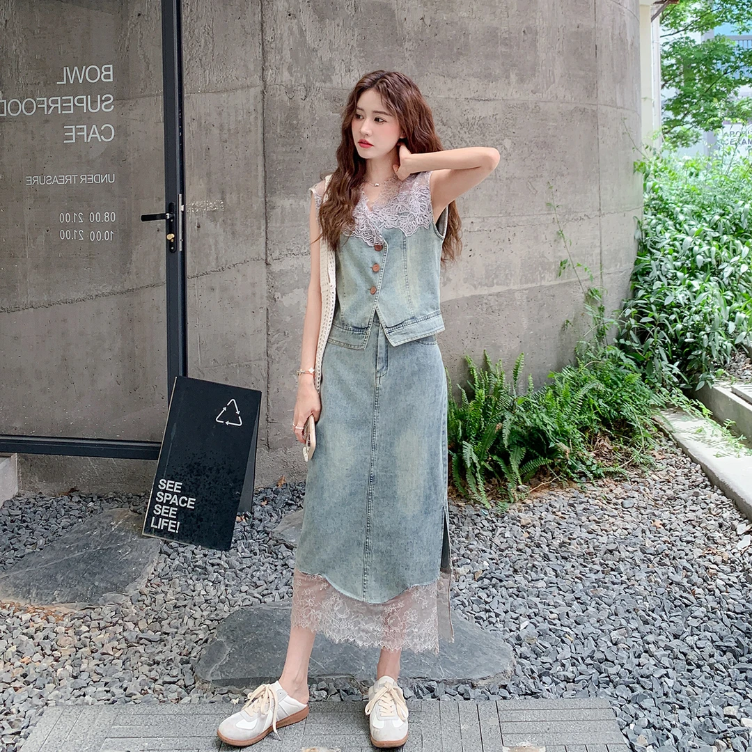 韩系复古牛仔背心套装裙女2025夏季新款蕾丝拼接高腰半身裙两件套