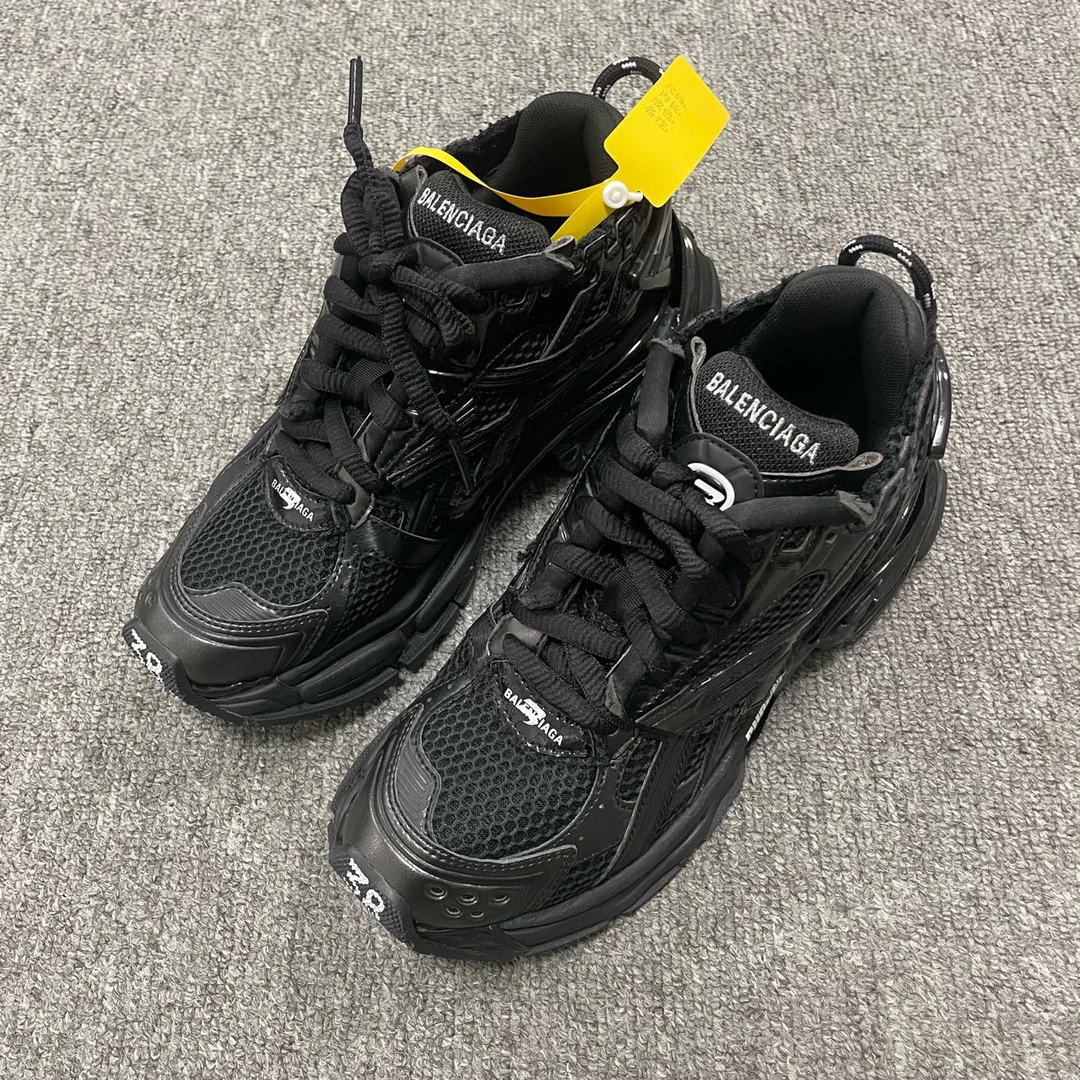 99新 Balenciaga/巴黎世家  Runner 低帮运动休闲鞋 38码/5888
