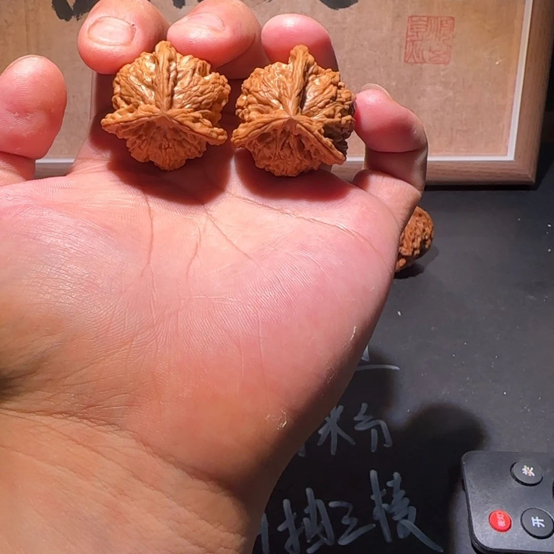 文玩核桃手串34全品盘山三棱