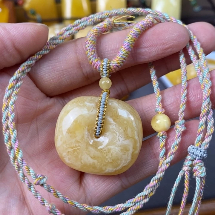 未镶嵌琥珀裸石藏扣