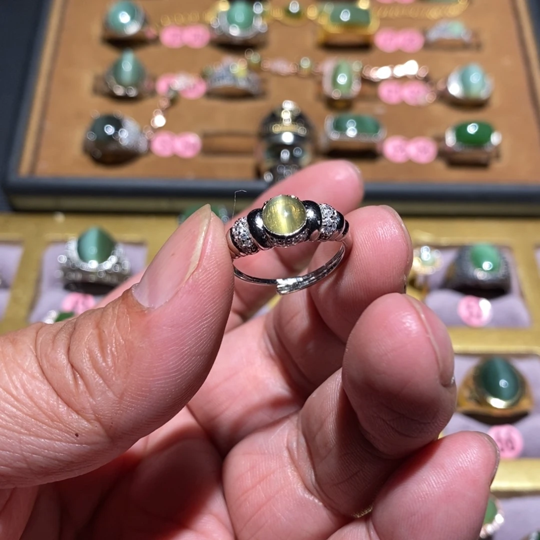 和田玉（碧玉）戒指未镶嵌