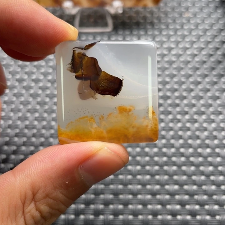 未镶嵌颈饰玛瑙/玉髓E****g
