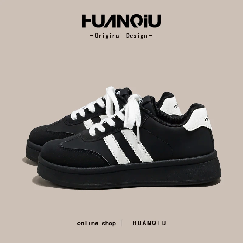 环球黑色潮酷明星同款轻奢德训鞋女款2025新款百搭通勤板鞋HC2716