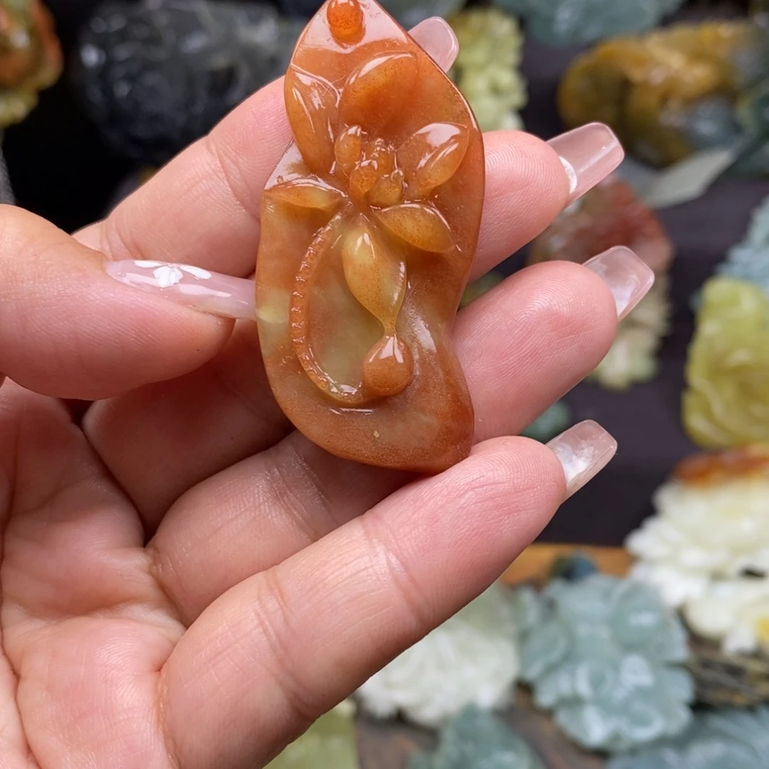 蛇纹石玉未镶嵌吊坠(不含链)琪*