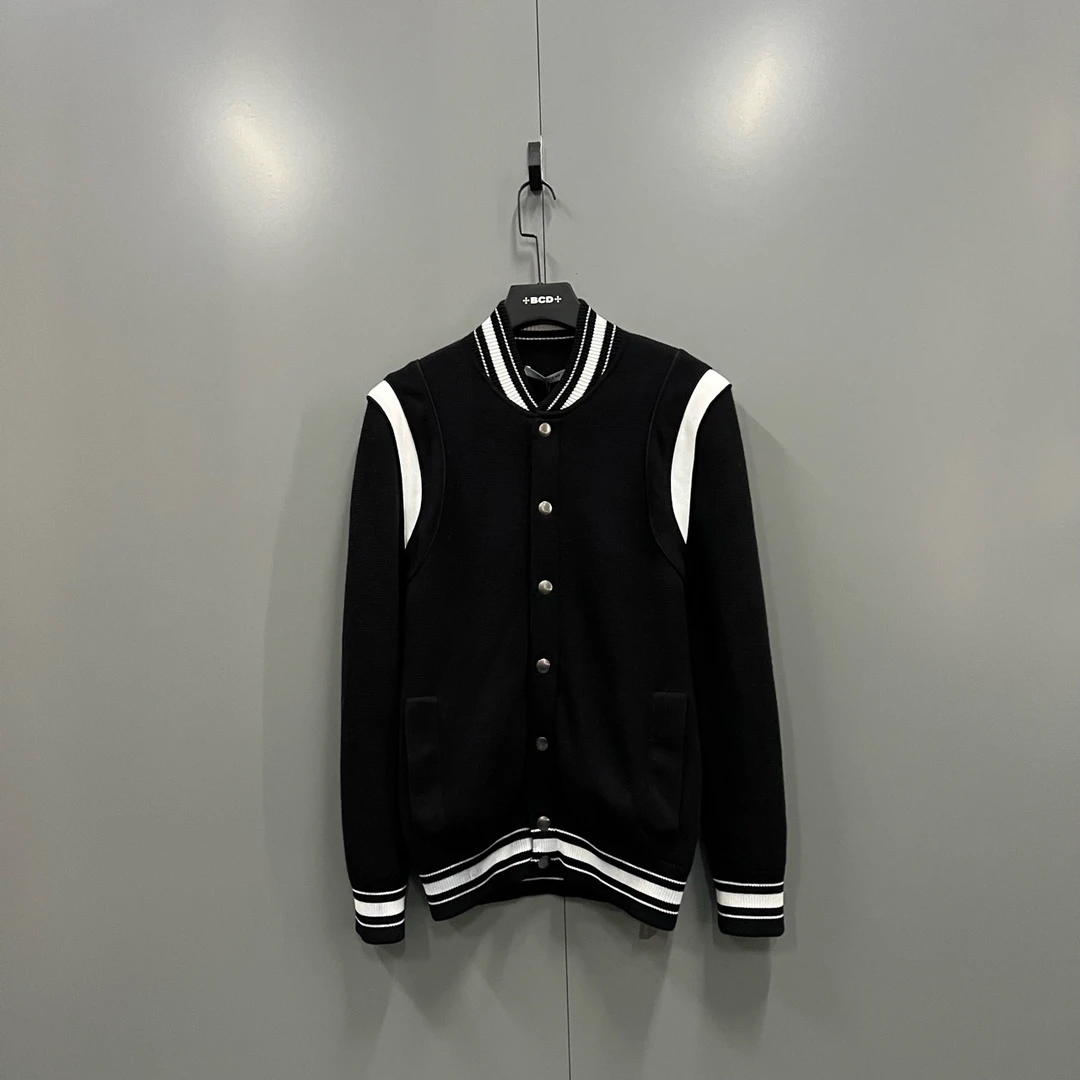 (ll) Givenchy 纪梵希 拼色图案印花针织夹克 XL码/95新/101111