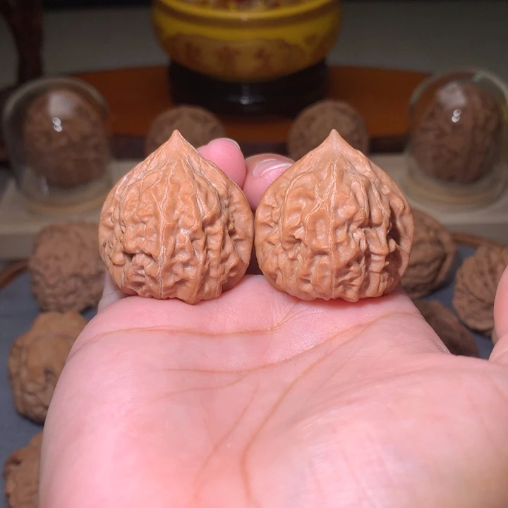 把件文玩核桃钻石