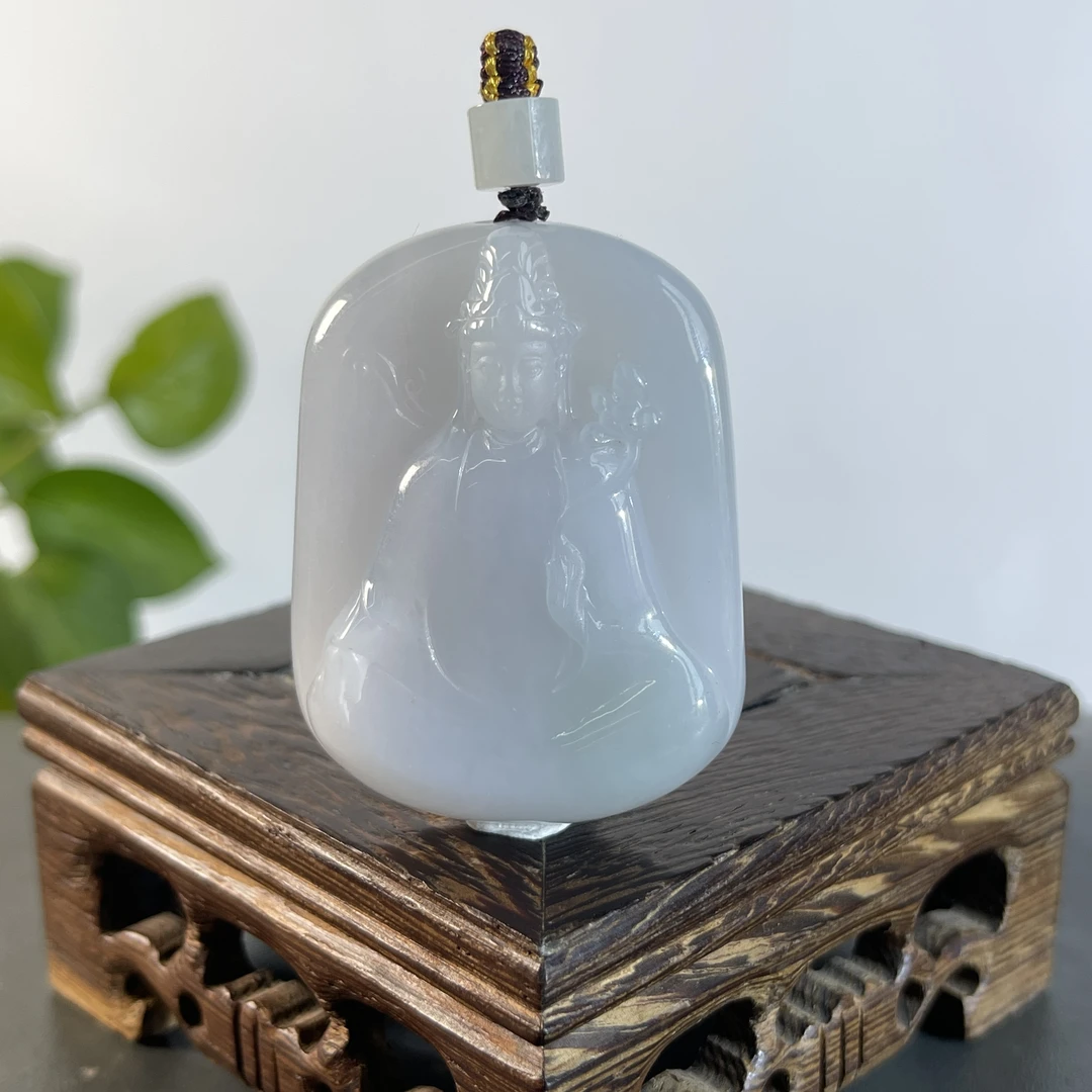 JSW02-82 天然缅甸A货翡翠  持莲观音