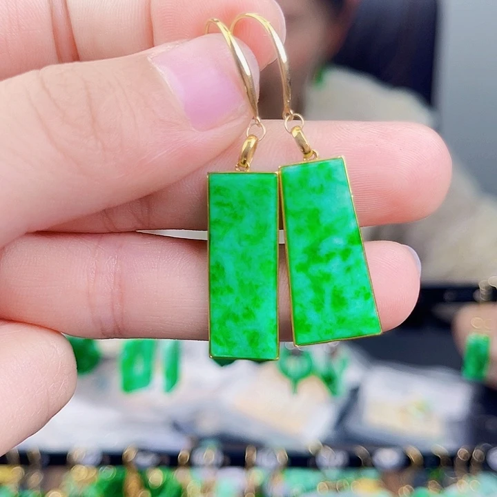 翡翠18K金镶嵌耳饰饰品