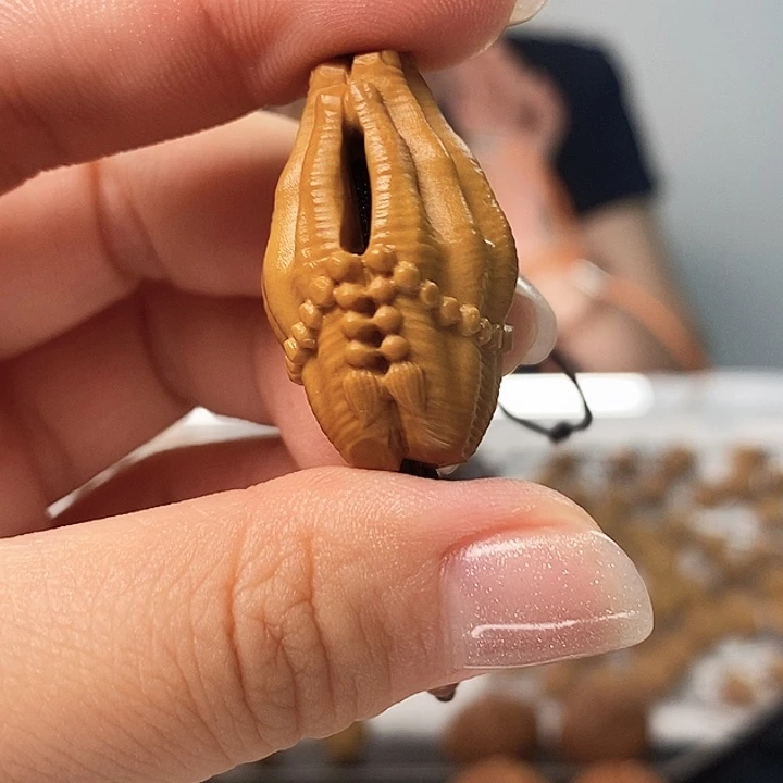 橄榄核吊坠橄榄核