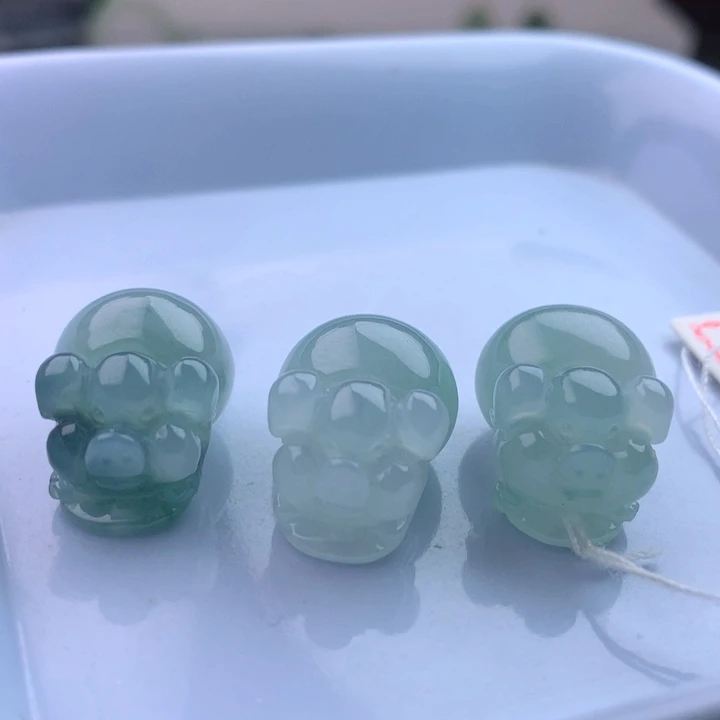 吊坠(不含链)未镶嵌翡翠冰种小猪吊坠