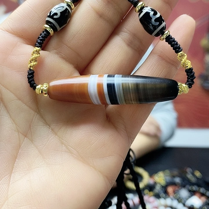 玛瑙/玉髓合金颈饰