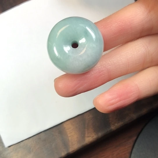 翡翠未镶嵌颈饰缅甸A货，每天下午1点半开播