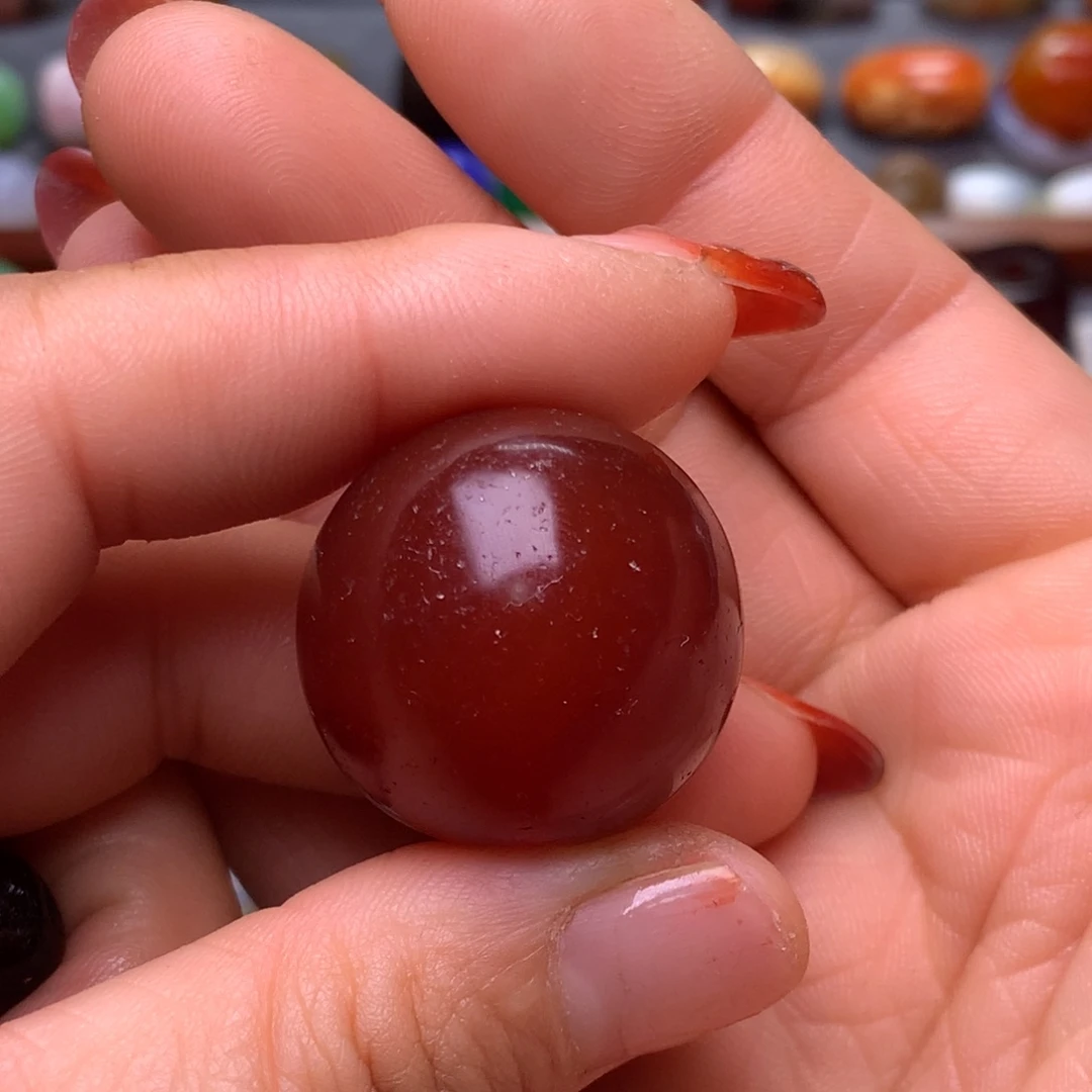 玛瑙/玉髓颈饰未镶嵌安*飞