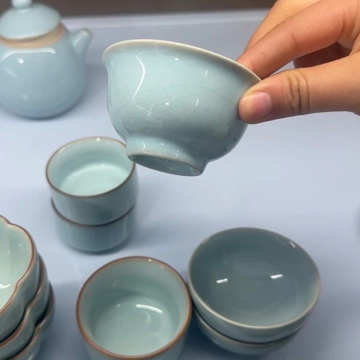 微瑕天青手工压手杯2只